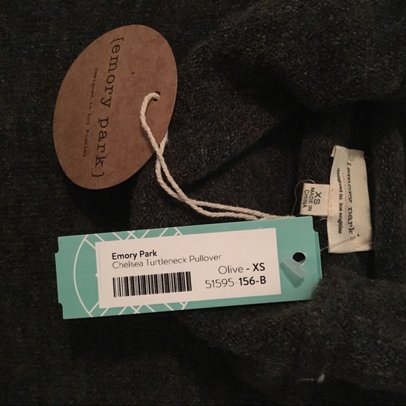 Olive Green Emory Park Chelsea Turtleneck Pullover - Picture 4 of 5